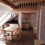 Apartments Lake Bohinj * בוהין